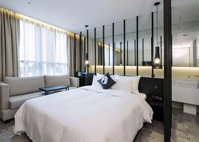 Hotel The Designers Dongdaemun 3*