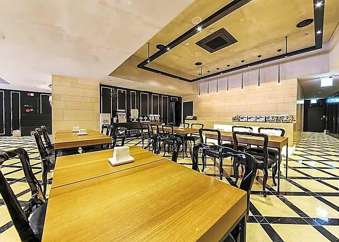 东大门设计师酒店 酒店 3*